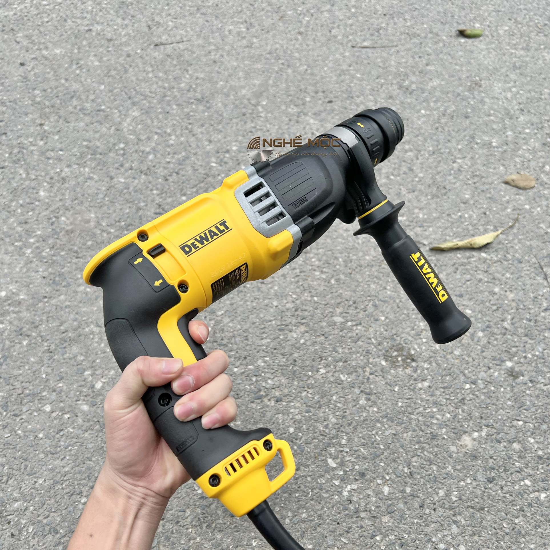 Taladro Rotomartillo Dewalt D25144K: Potencia y Precisión en tus Manos - Taladro Rotomartillo Doble Mandril Dewal