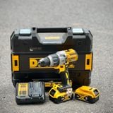 Máy Khoan Dùng Pin DeWALT  DCD996P2- KR01