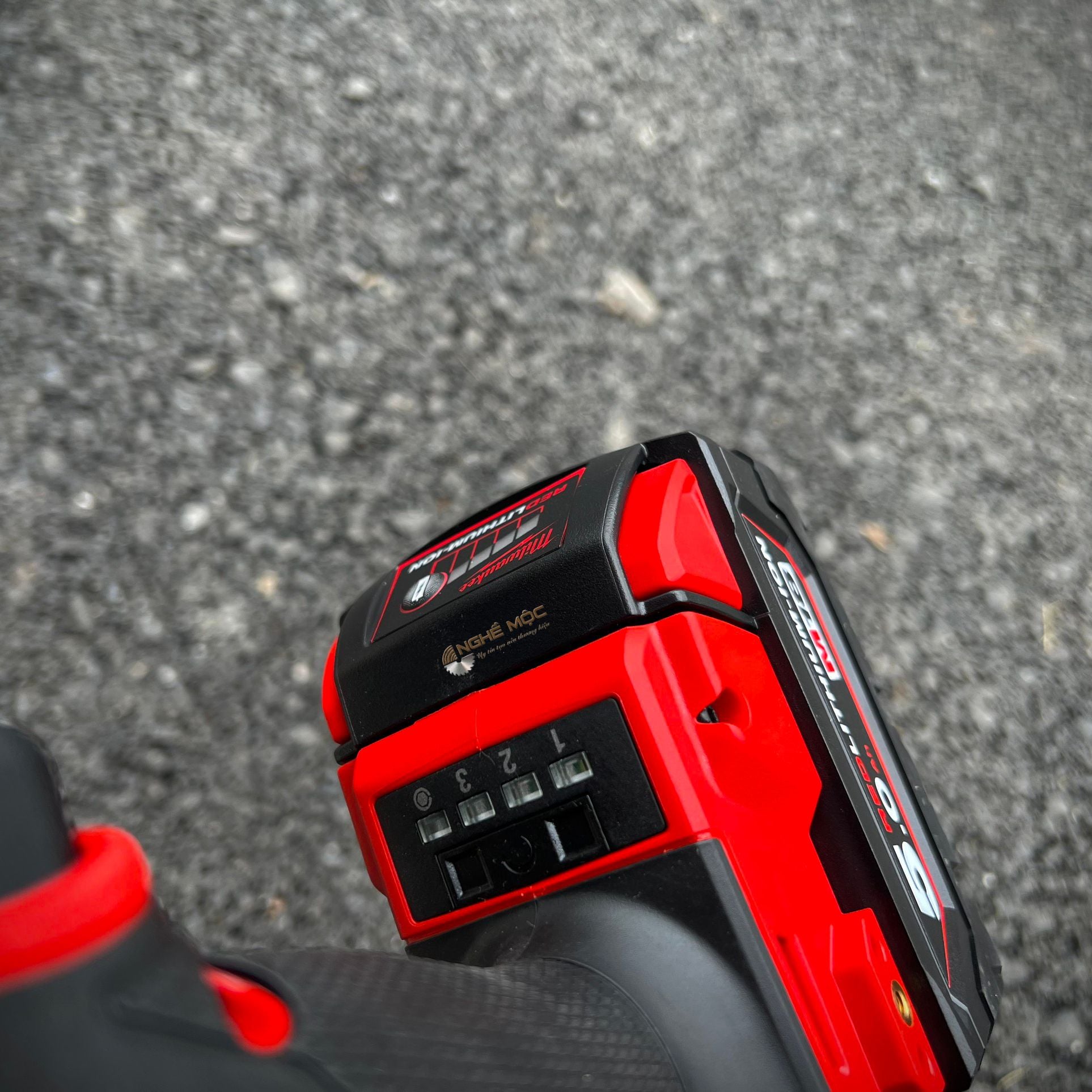 MÁY SIẾT BU LÔNG M18 FMTIW2F12