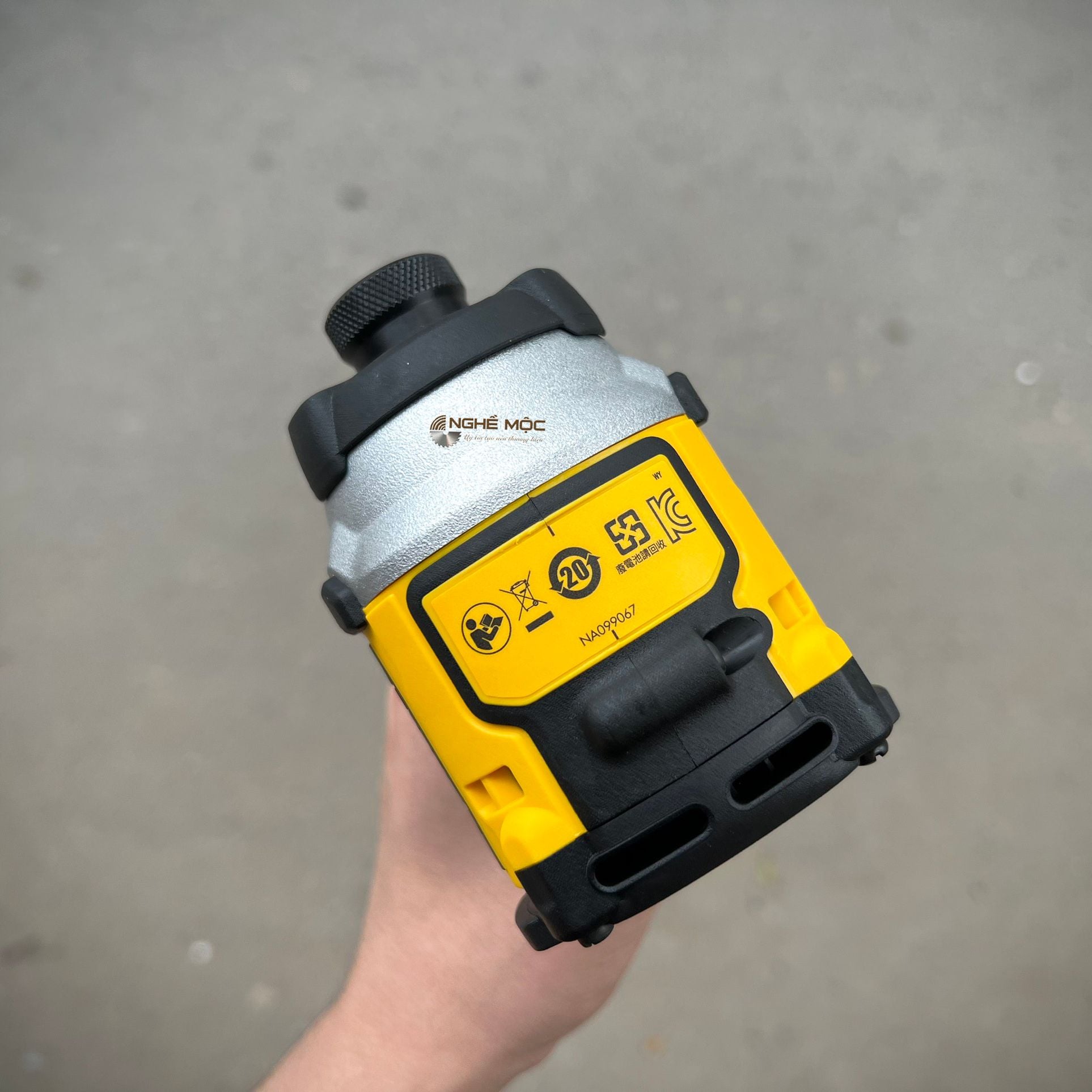 Máy bắt vít Dewalt DCF850