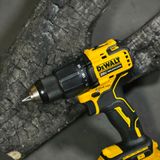 MÁY KHOAN PIN DEWALT DCD709