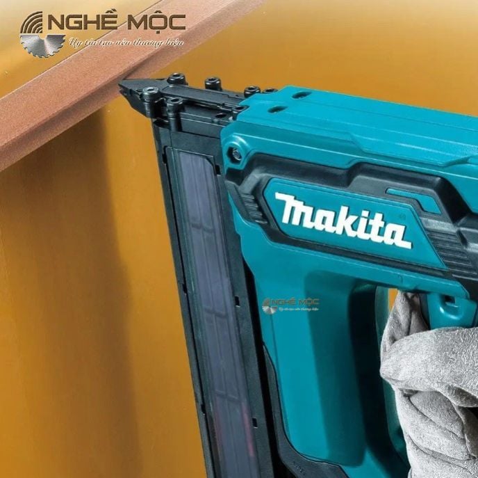 MAY B N INH DUNG PIN MAKITA DFN350Z 35MM than may mochaiphat