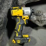 Máy bắt vít Dewalt DCF845