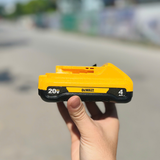 Pin 4a Dewalt DCB240