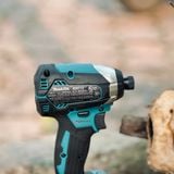 máy bắt vít Makita xdt13