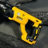 DeWALT 18V DCH133N