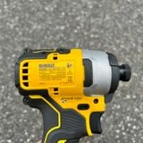 MÁY BẮT VÍT DEWLAT DCF809