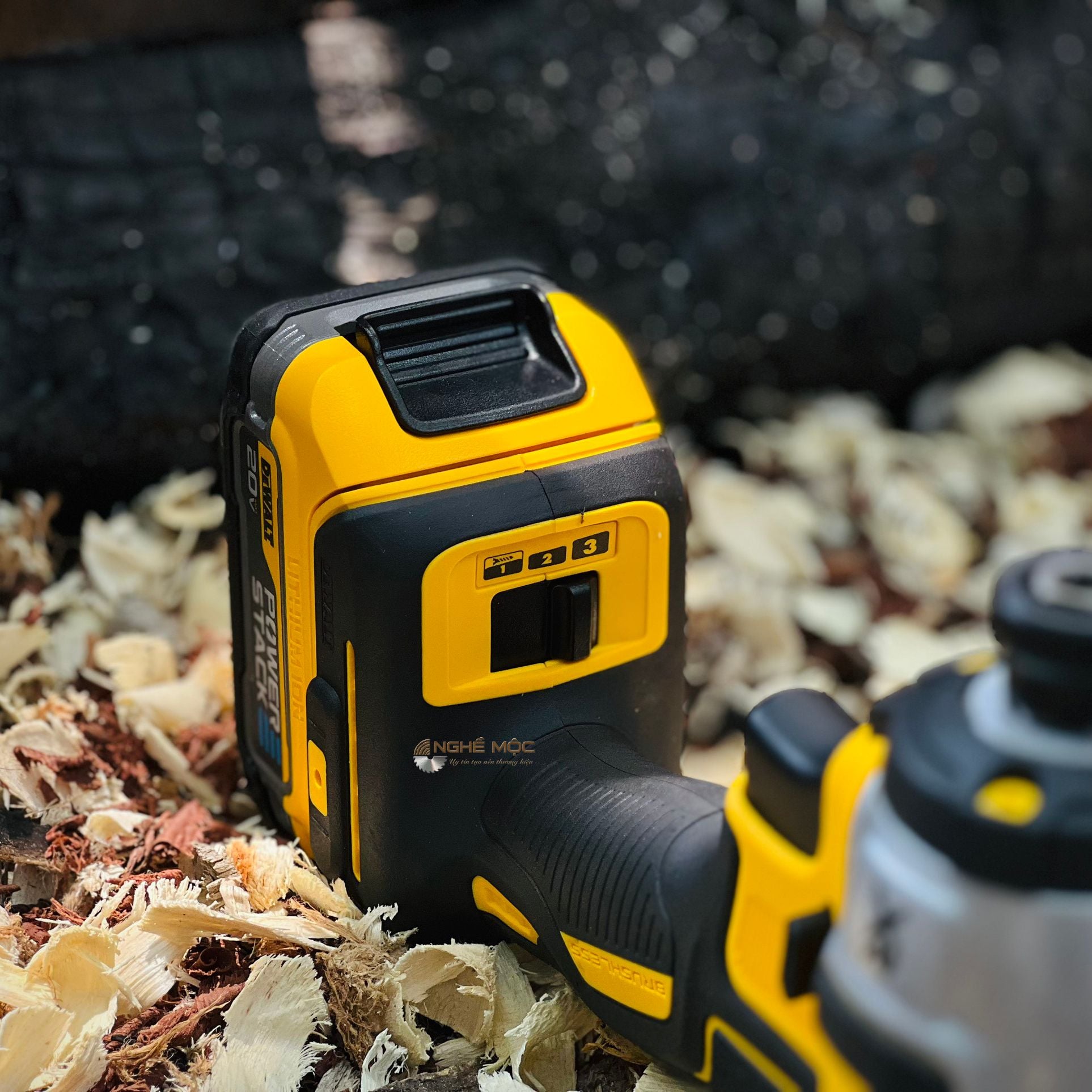 Máy Bắt Vít Dewalt DCF887