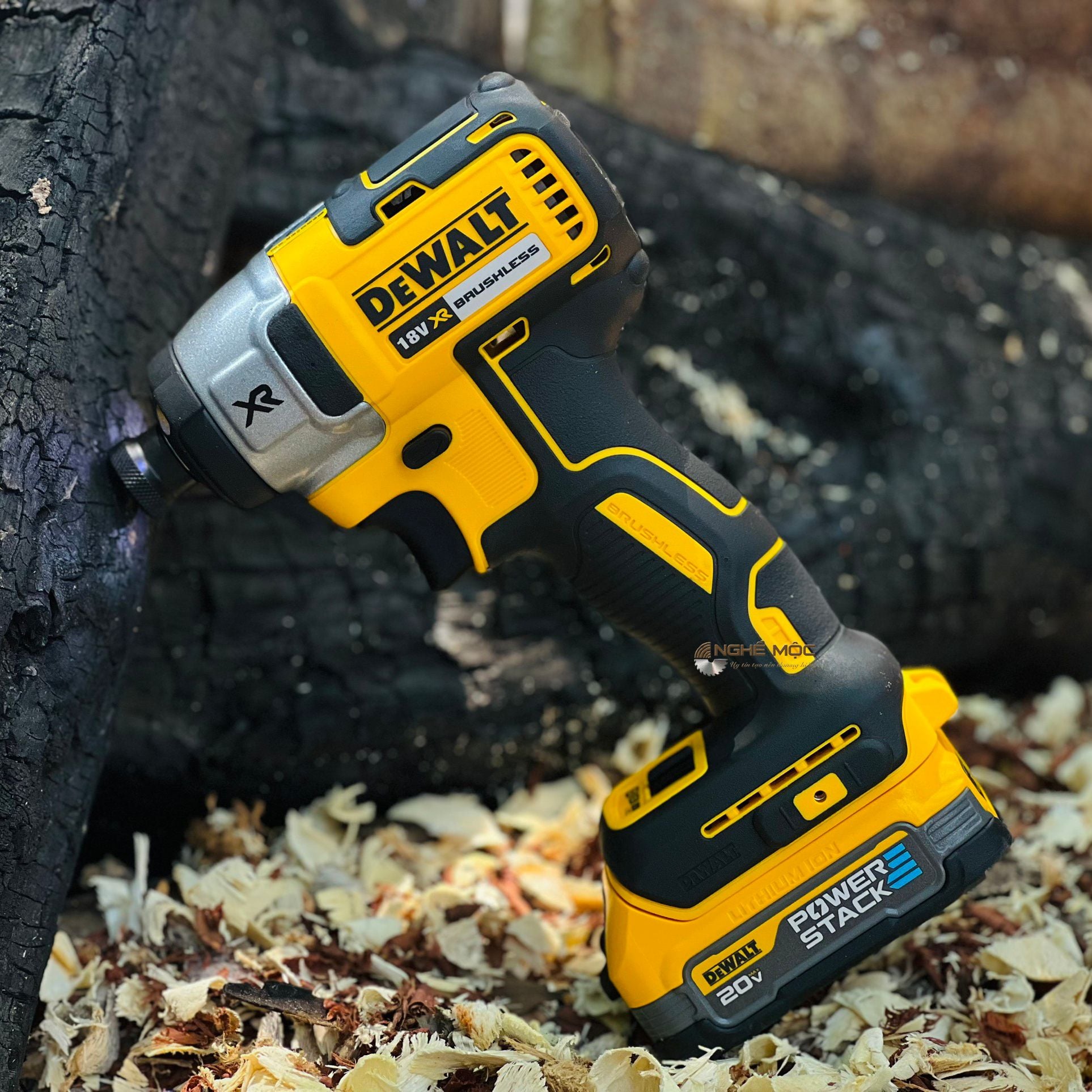 Máy Bắt Vít Dewalt DCF887