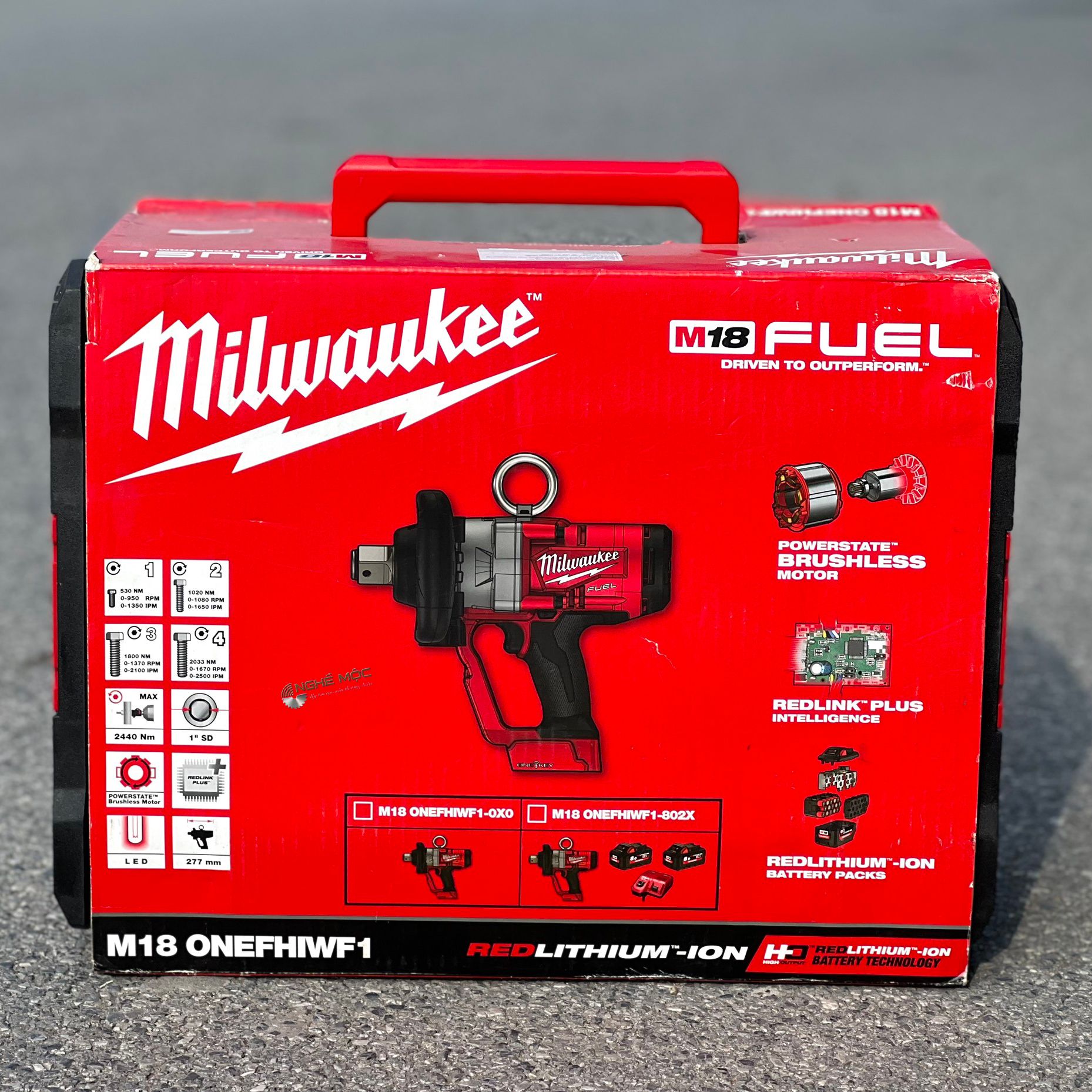 Máy siết bu lông Milwuakee