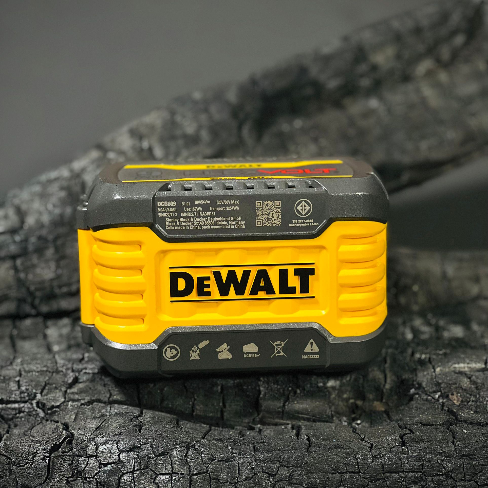 PIN DEWALT CHÍNH HÃNG FELX VOL