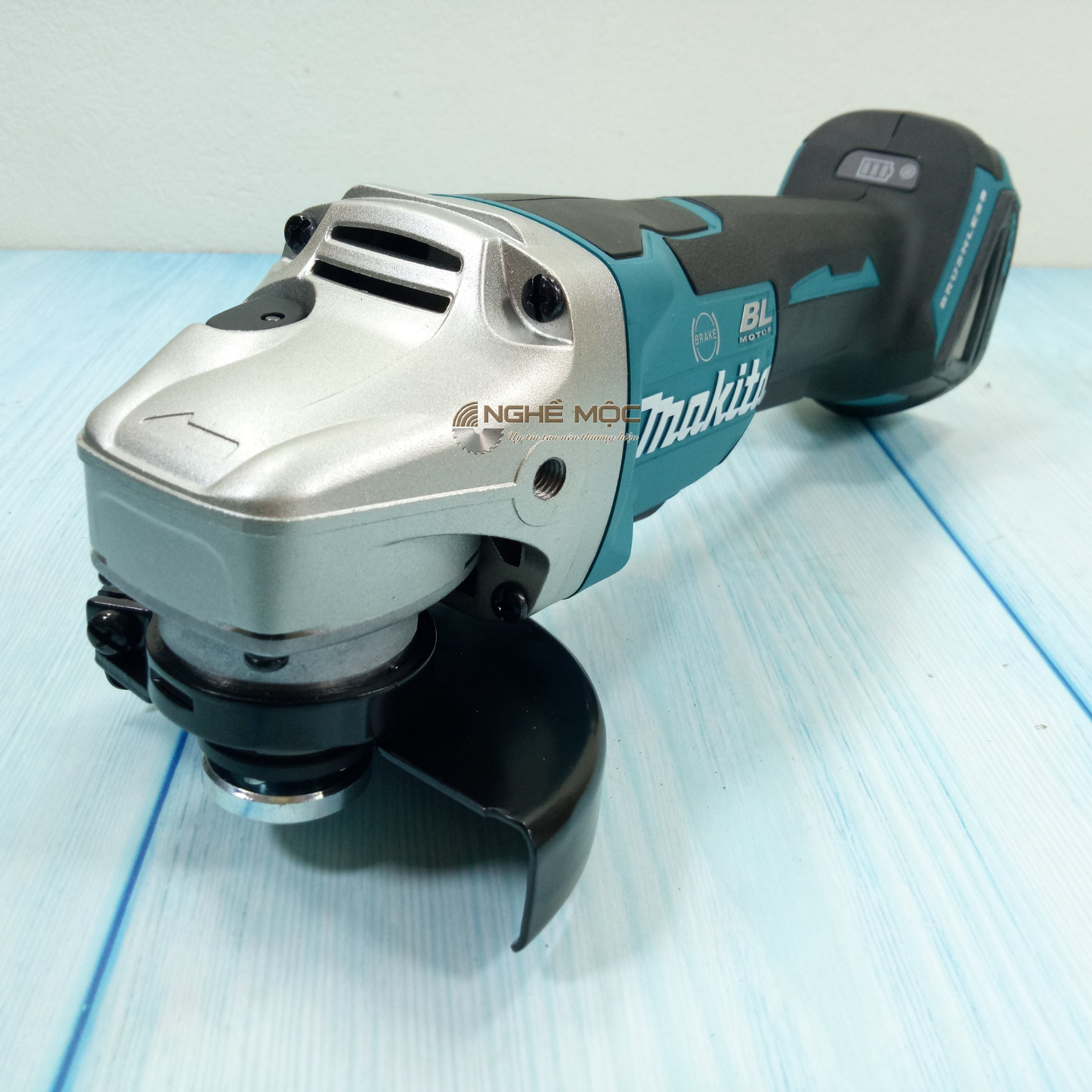 Máy mài góc dùng pin Makita DGA408
