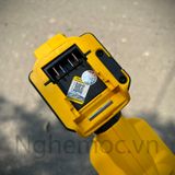 Máy cưa kiếm Dewalt DCS386