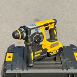 Máy khoan bê tông Dewalt dch273