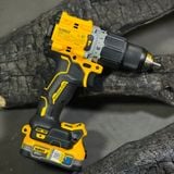 Máy khoan cầm tay Dewalt DCD805P2