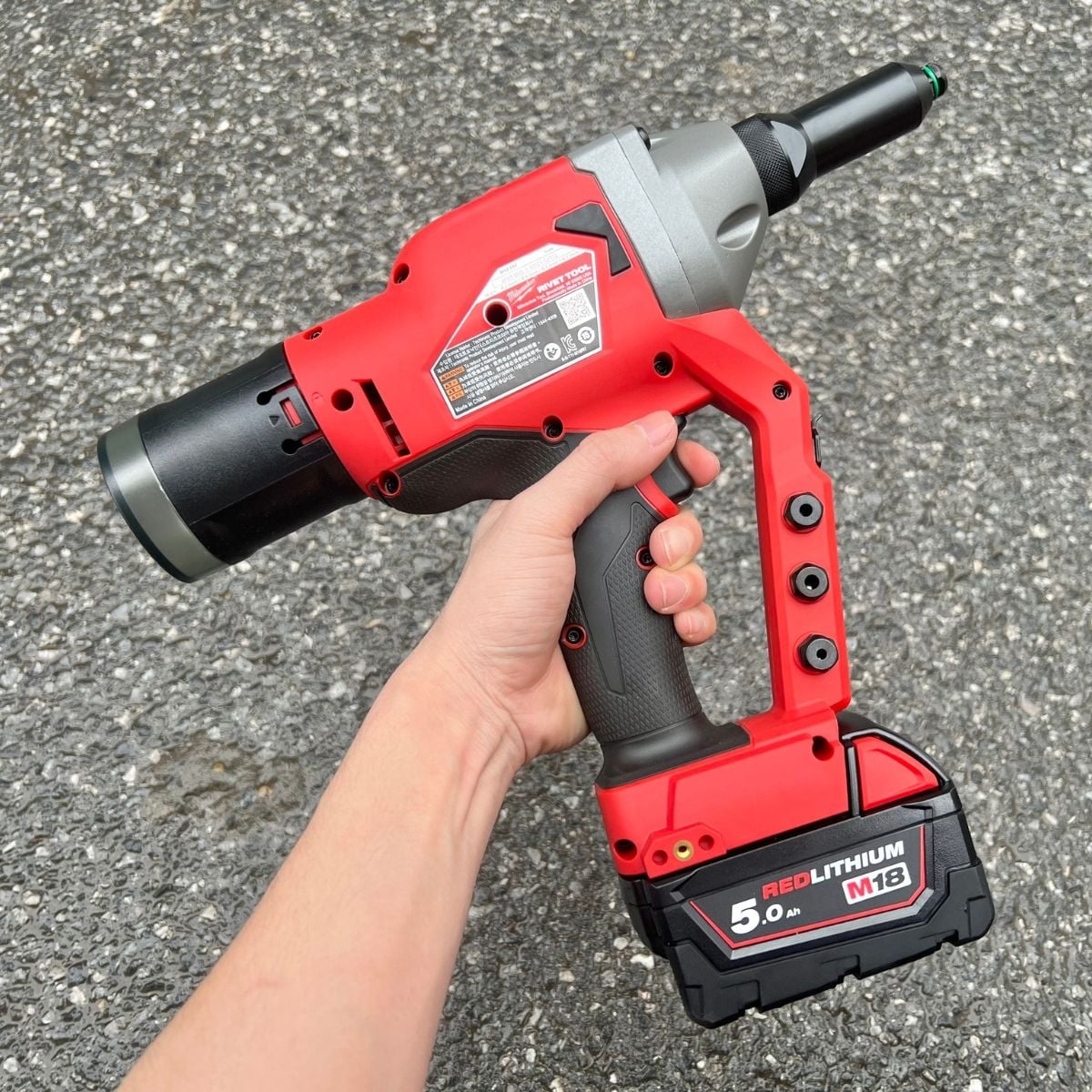rút Milwaukee M18 FRT