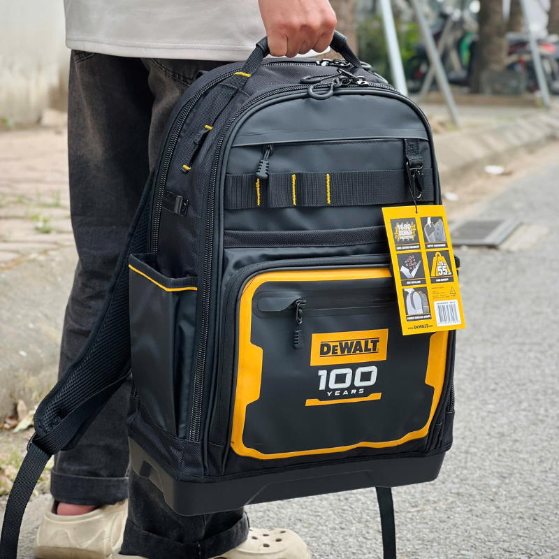 Balo đựng đồ nghề Dewalt dwst60102
