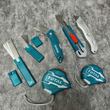 Bộ combo 25 dao tiện ích và thước kéo thép nền vàng Total TOS23034