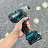 Thân máy vặn vít dùng pin 12V Makita TD111D trong bộ BLX205SX2