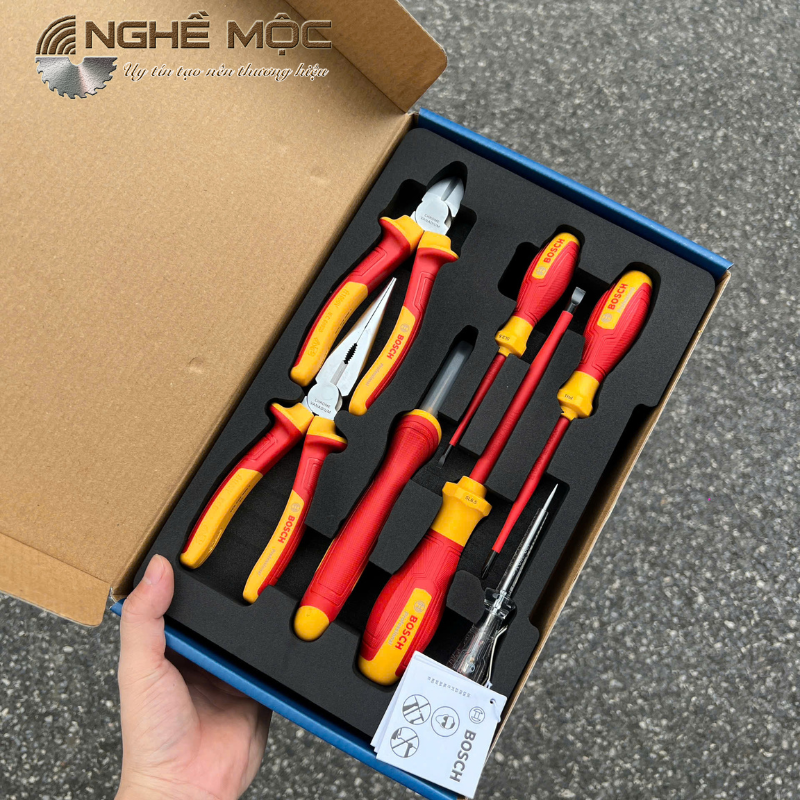 Bộ đồ nghề 7 món cách điện 1000V VDE đa năng Bosch mã 160...