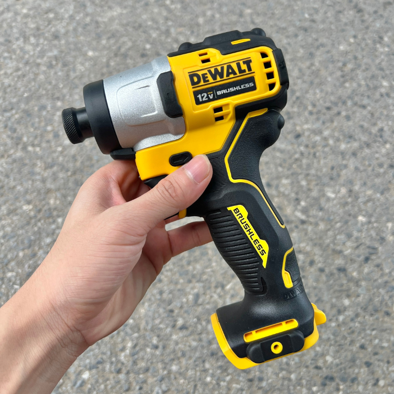 Máy vặn vít dùng pin DEWALT 12V DCF801N