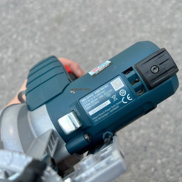 Máy Cưa Đĩa dùng pin Bosch GKS 12V-LI