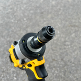 Đầu chuyển bu lông 1/2" qua vặn vít 1/4" DeWALT DT7508