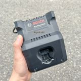 sạc nhanh  GAL 12V-40  Bosch 1600A01B8X (10.8V, 12V)