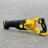 Máy cưa kiếm Dewalt DCS389N-KR