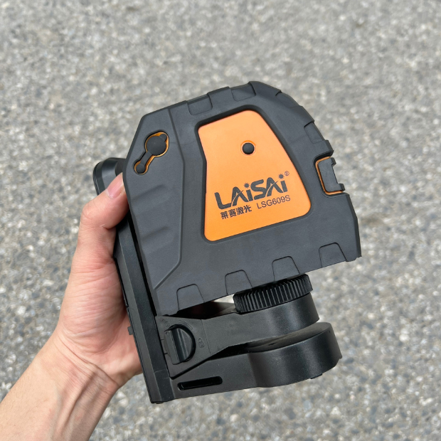 Máy cân mực laser 2 tia xanh Laisai LSG609S