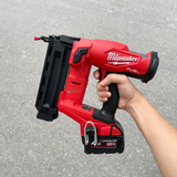 Máy bắn đinh Milwaukee M18 FN18GS-0X0