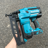 Máy bắn đinh thẳng Makita XNB02Z (hàng USA)