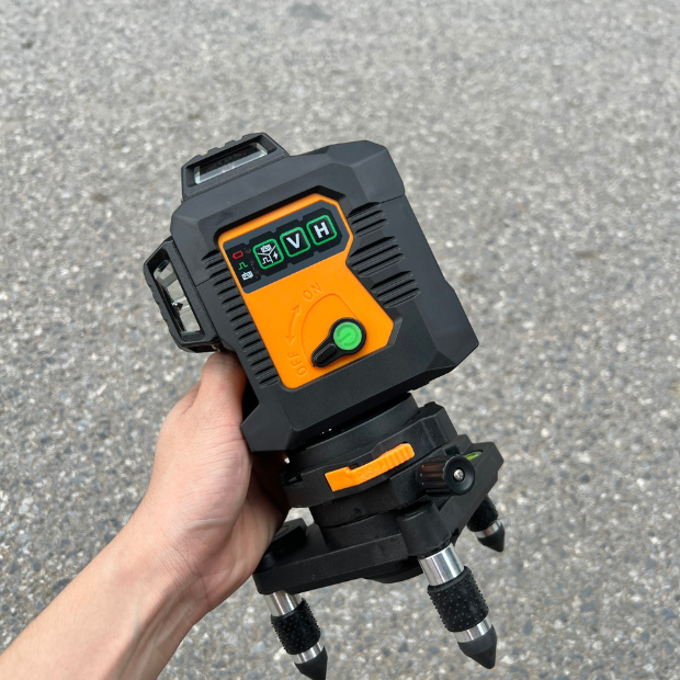 Máy cân mực laser 12 Tia xanh Laisai LSG6666