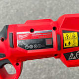 Thông tin Máy cắt cành Milwaukee M12 BLPRS-0 được dán ở thân máy