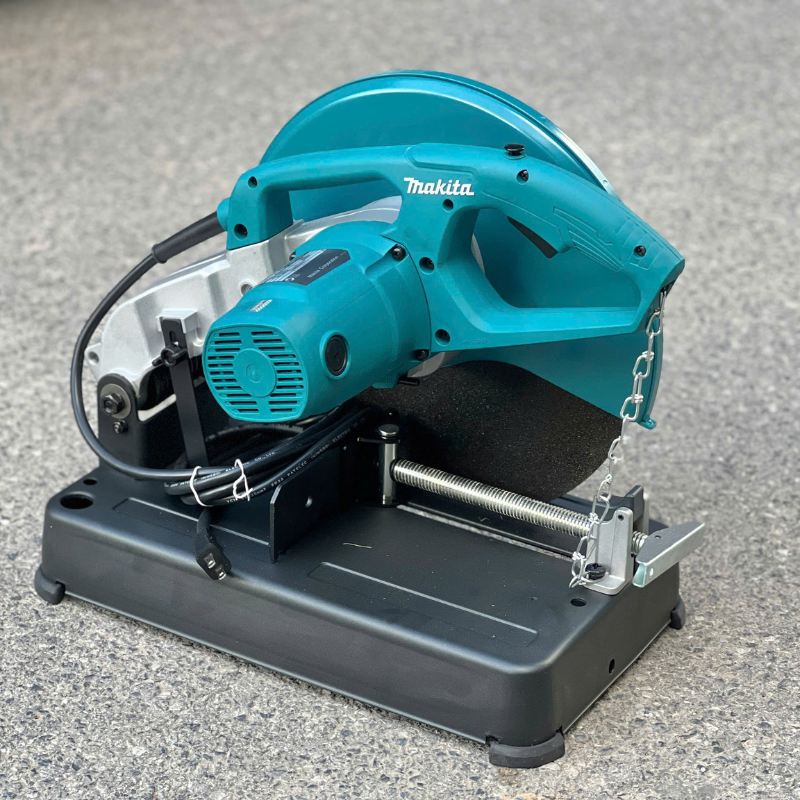 Máy cắt sắt Makita LW1401 2200W