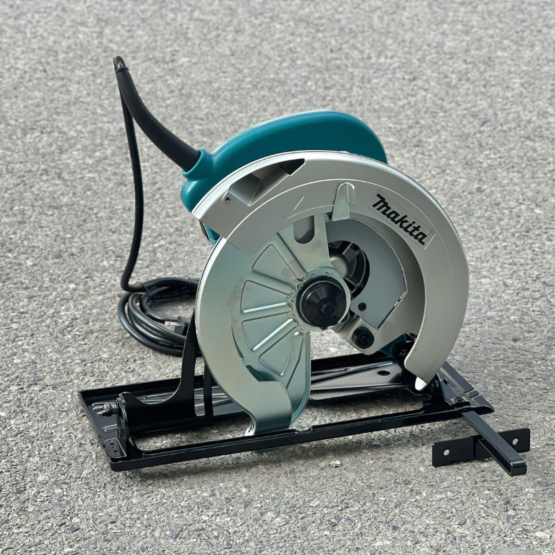 Máy cưa đĩa Makita N5900B