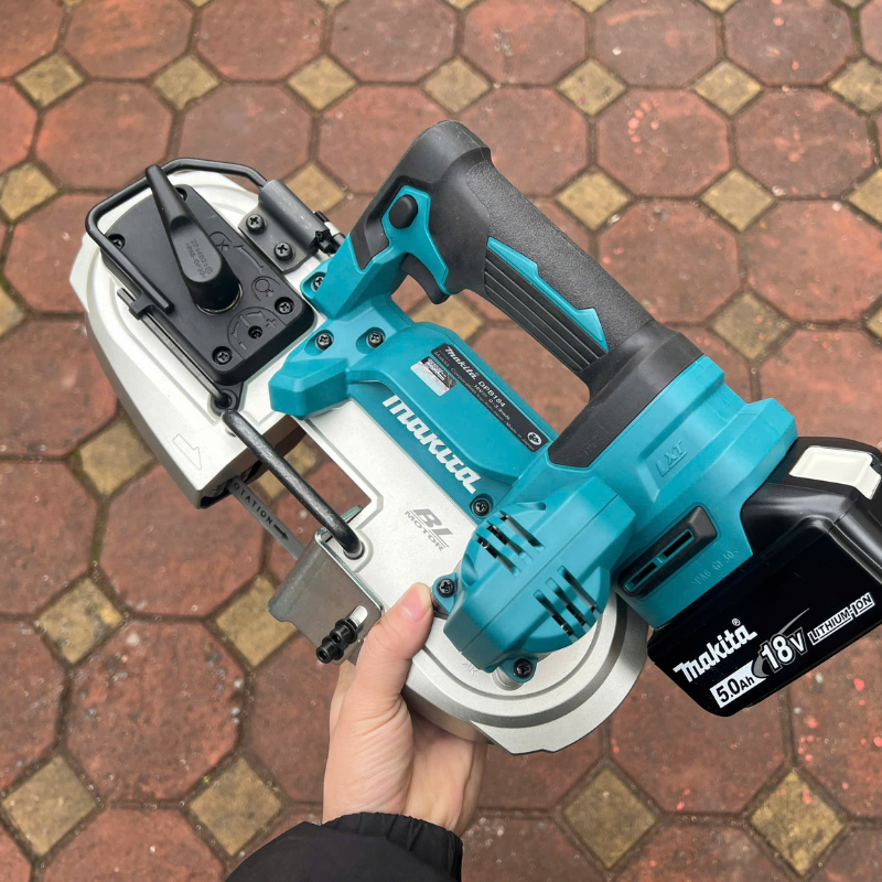 Máy cưa vòng pin (51x51mm) (18V) Makita DPB184RTE