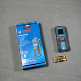 Máy đo khoảng cách Laser bỏ túi Bosch GLM 30-23 (0601072XK0) sử dụng pin
