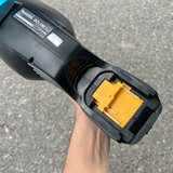 Máy hút bụi dùng pin 18V Makita DCL180ZB