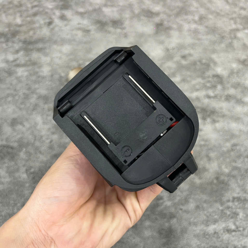 Chân pin máy khoan pin 3 chức năng 21V Amaxtools AKI16513SM