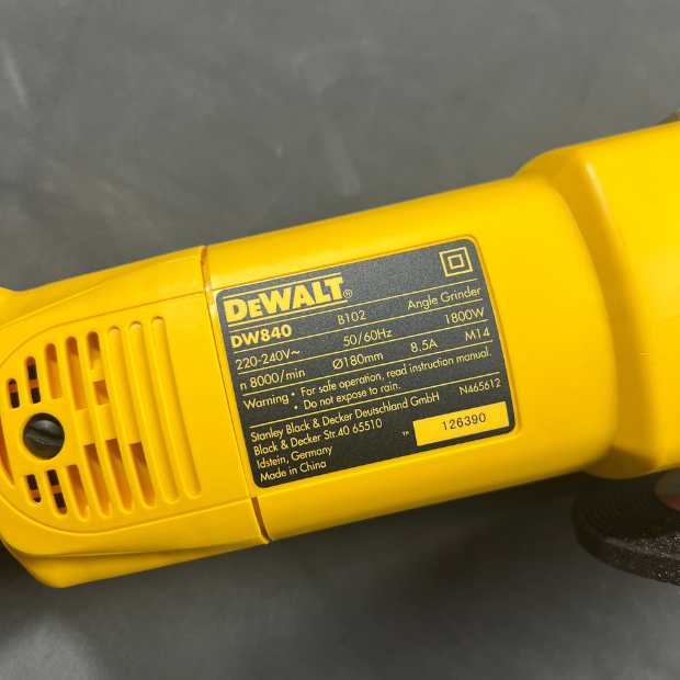 Thông số kỹ thuật máy mài góc Dewalt DW840 (180mm)