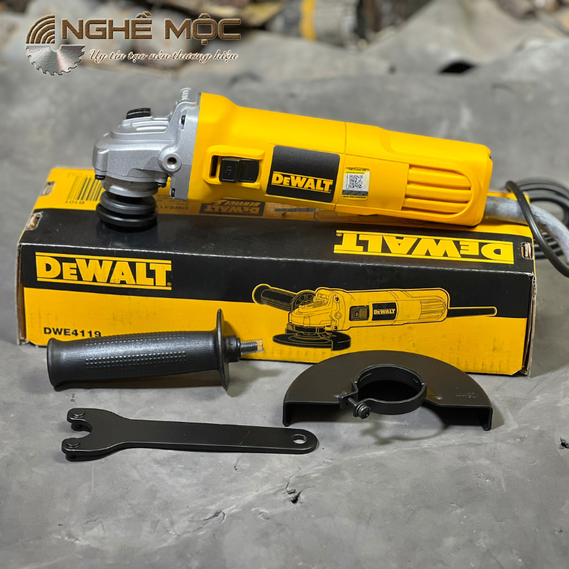 Máy mài góc 125mm Dewalt DWE4119-B1