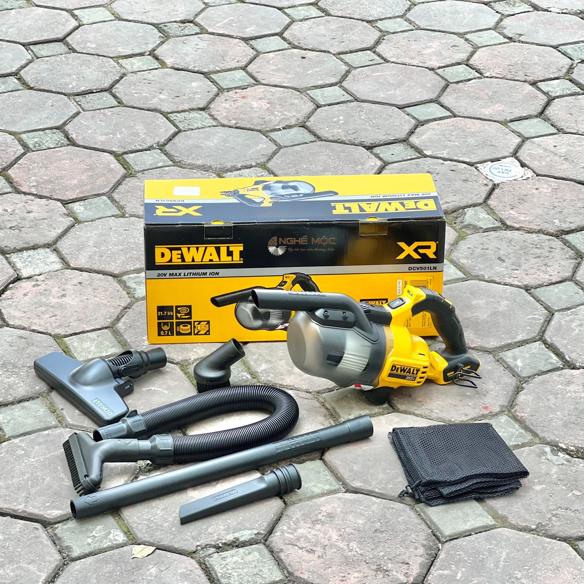Máy hút bụi dùng pin 18V Dewalt DCV501LN