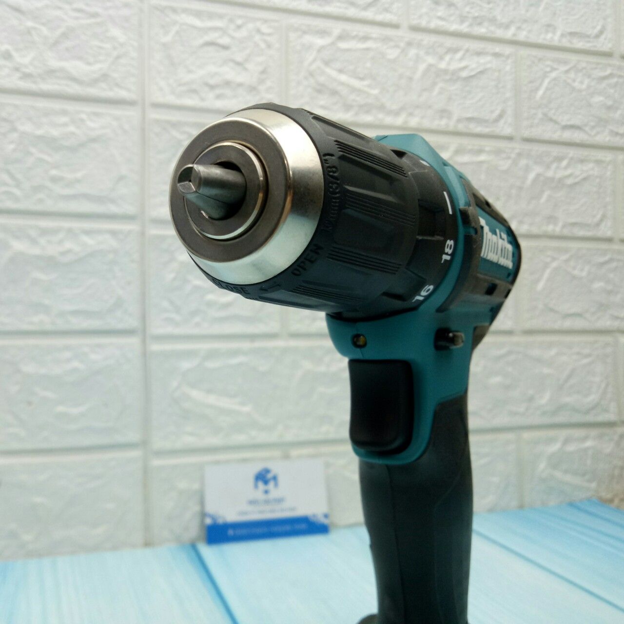 12V makita DF331 – mochaiphat