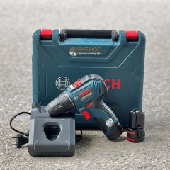 Máy khoan vặn vít dùng pin Bosch GSR 12V-30