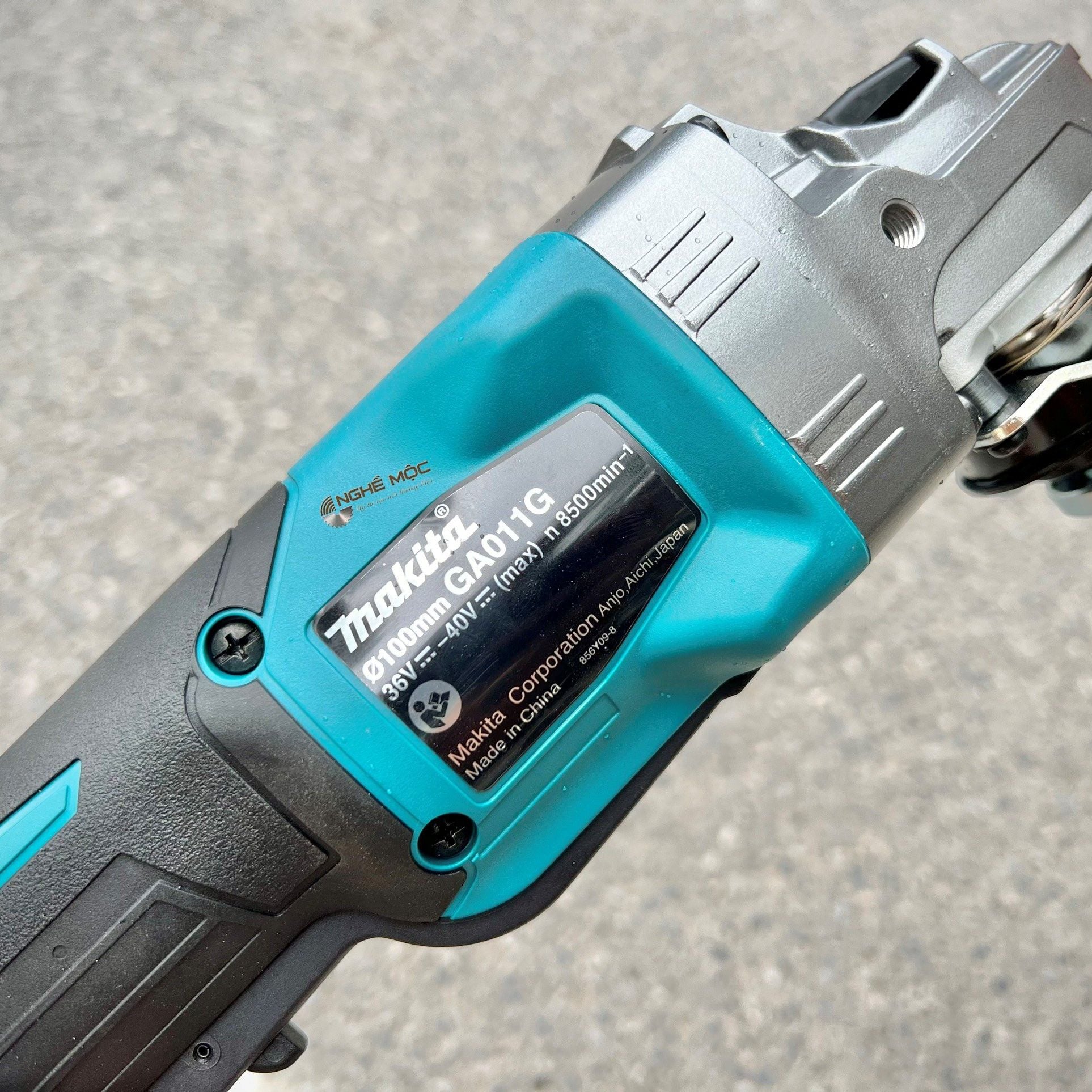 Máy mài góc dùng pin 40V XGT Makita GA011GZ