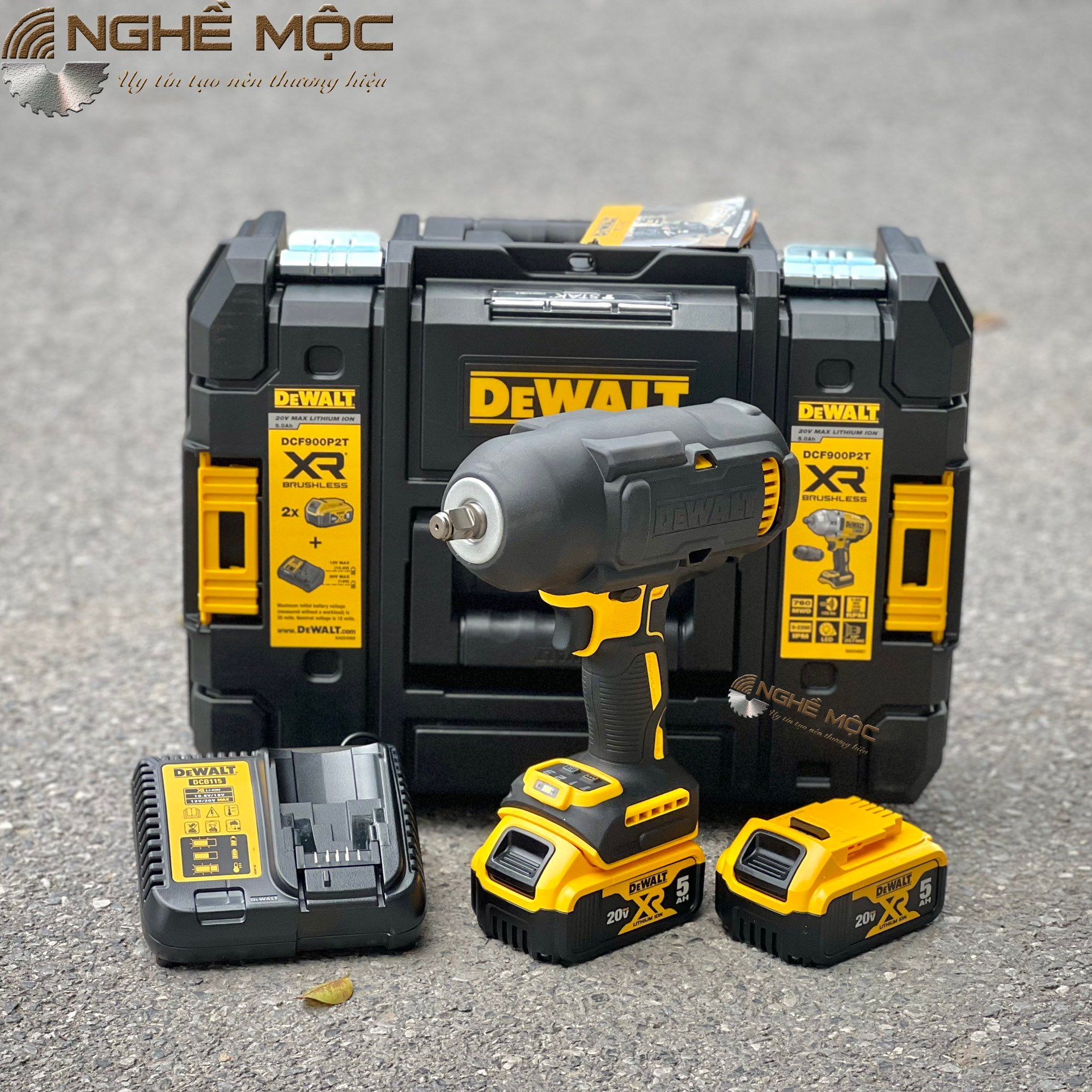 Máy siết bulong dùng pin Dewalt DCF900