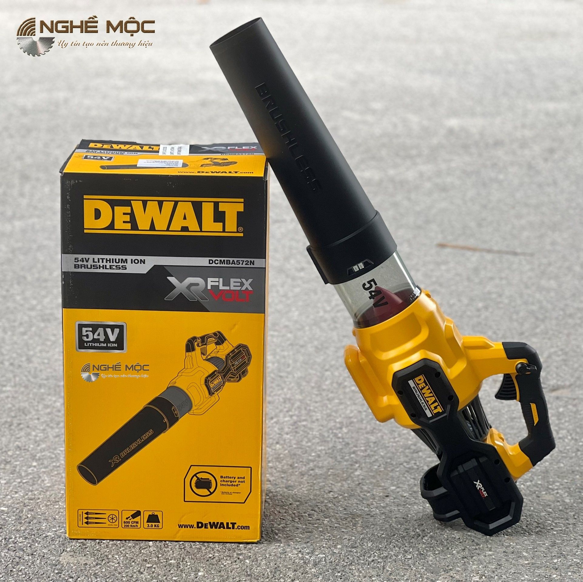 Dewalt 572 top