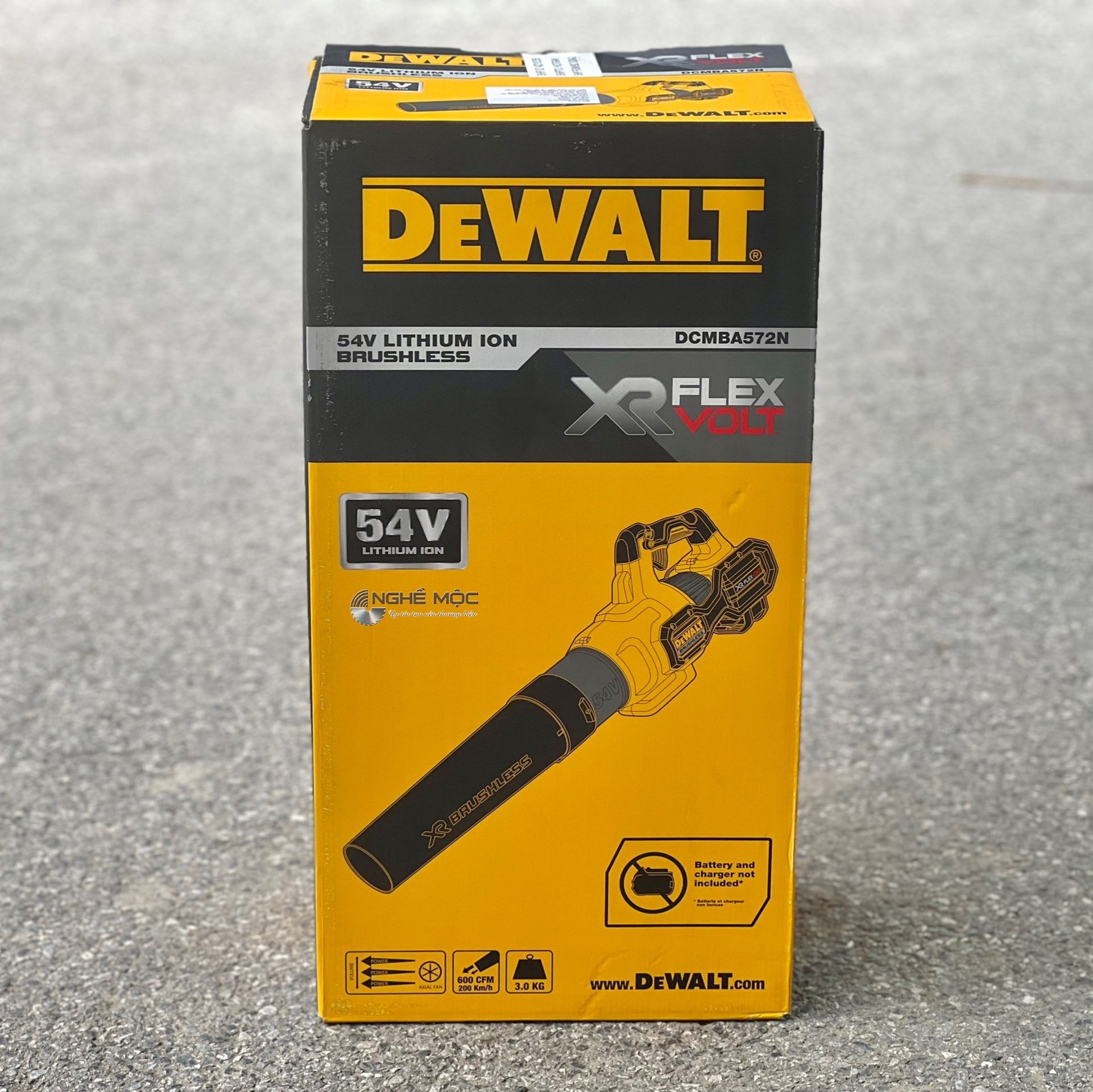 M y th i h i c m tay 54 60V Dewalt DCMBA572 mochaiphat