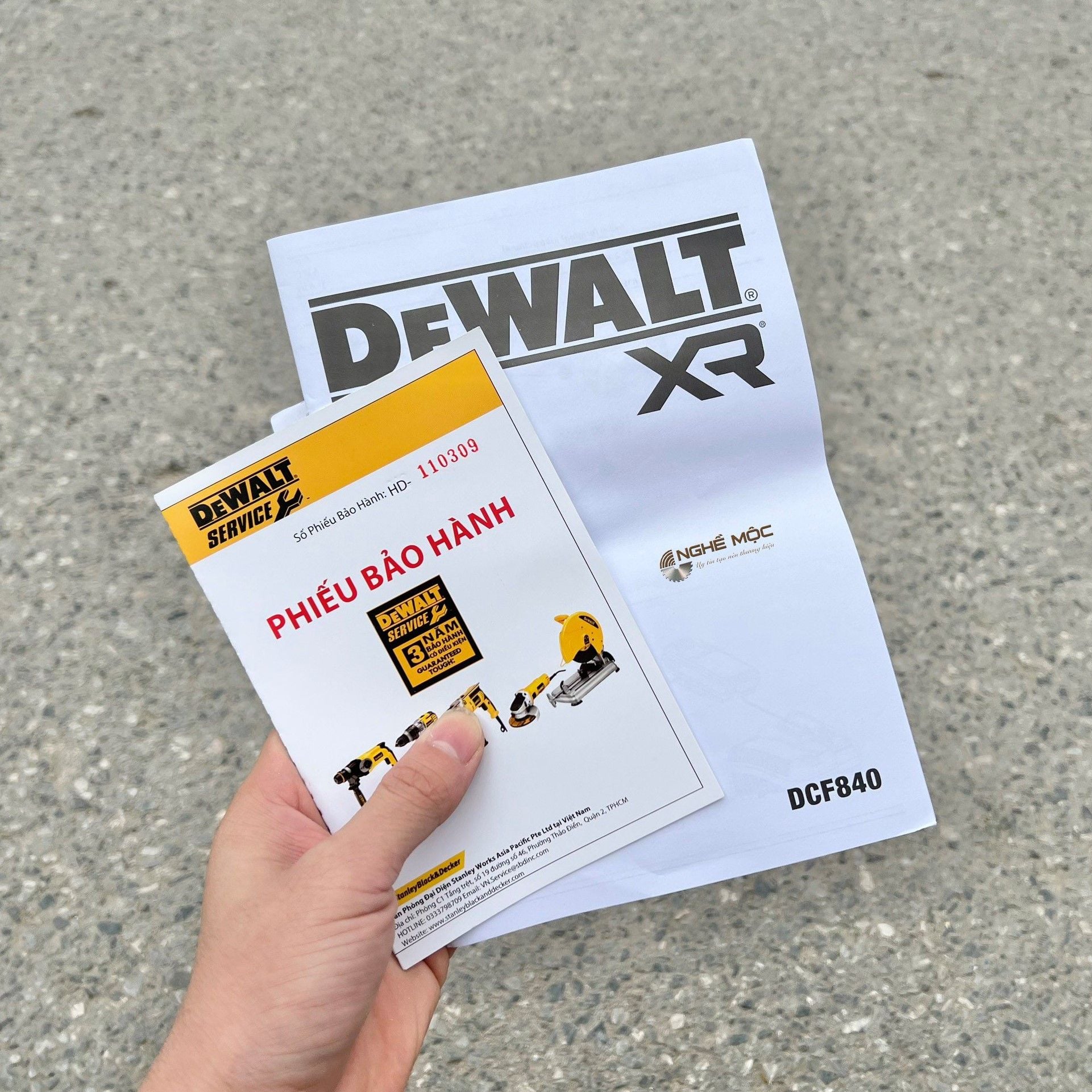 Máy vặn vít dùng pin 20V DeWalt DCF840